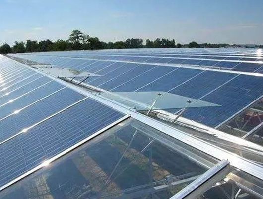 6/9.6/12metros Estufas fotovoltaicas de extensão única/multipla para iluminação de campo