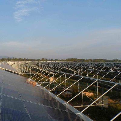 Estufas de arco único de alta umidade com telhado arcado/Venloche e painéis solares